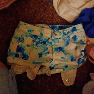Girls blue/white Jean shorts